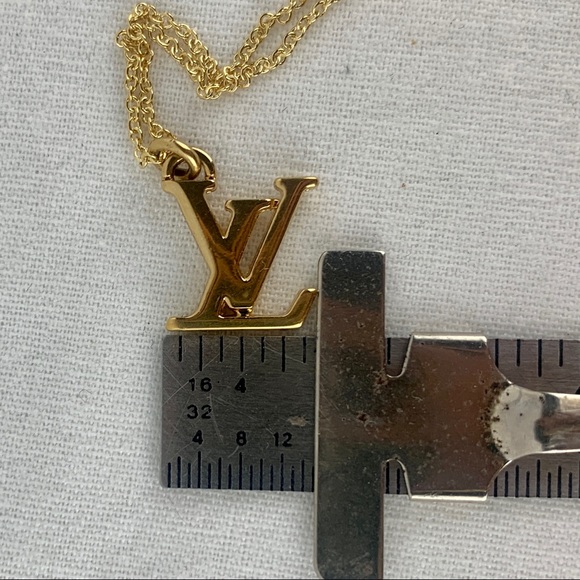 LOUIS VUITTON LV Charm Necklace 16” or 18” Chain - Picture 8 of 13